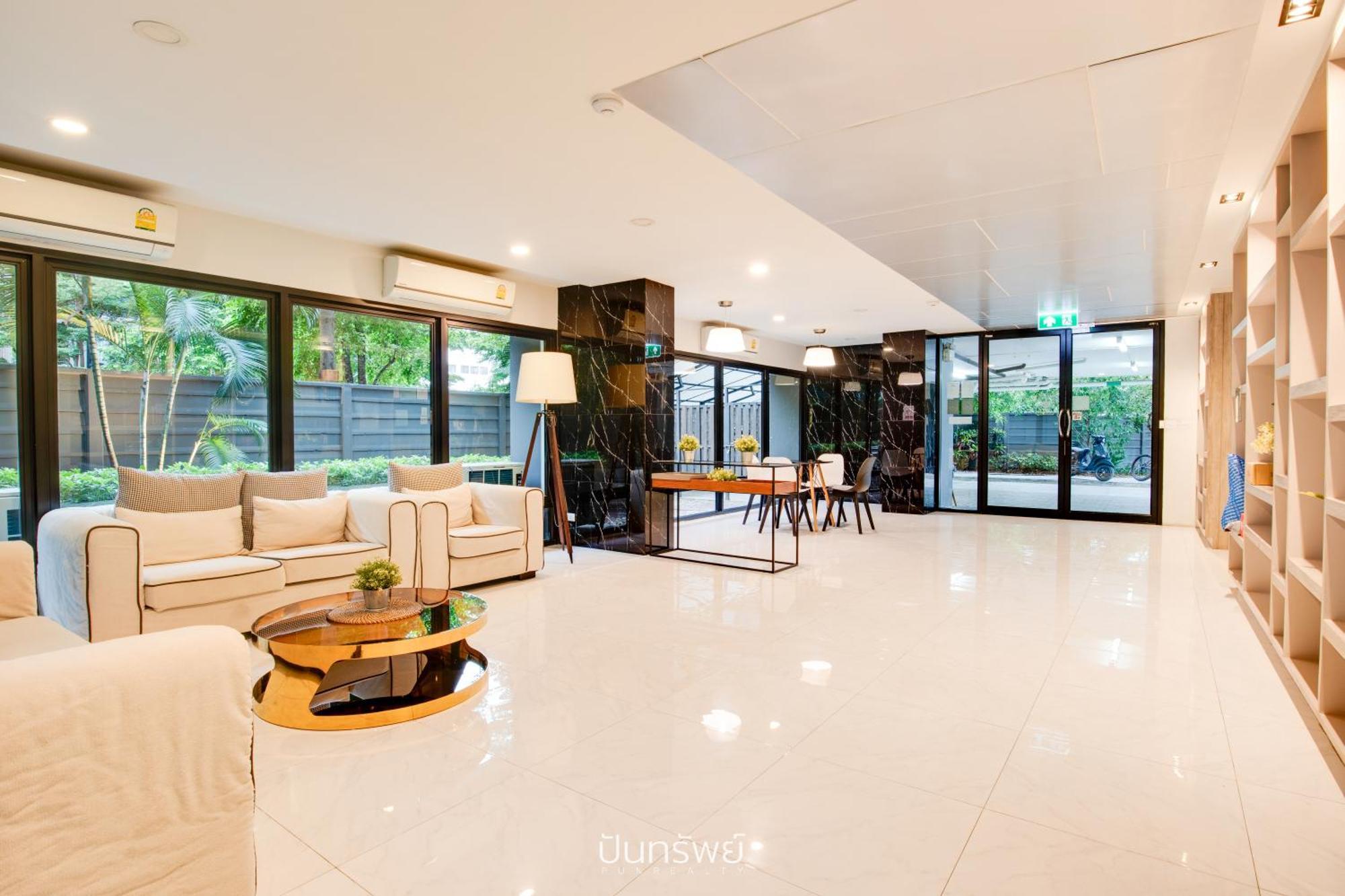 Palm Springs Nimman Aparthotel Chiang Mai Buitenkant foto